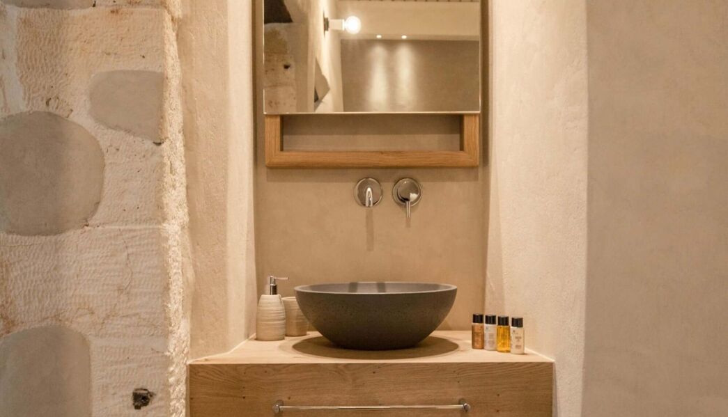 J&G One Bedroom Suite