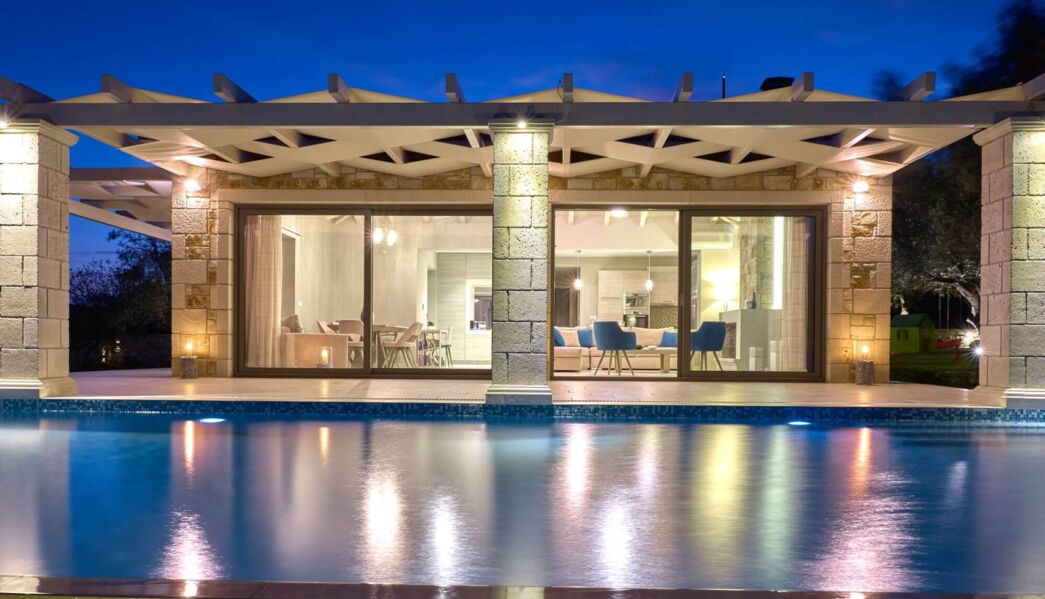 Avra Luxury Villa & Spa