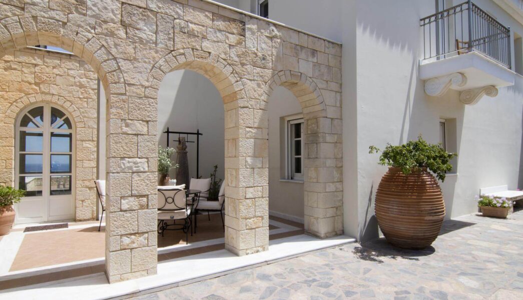 Villa Olous