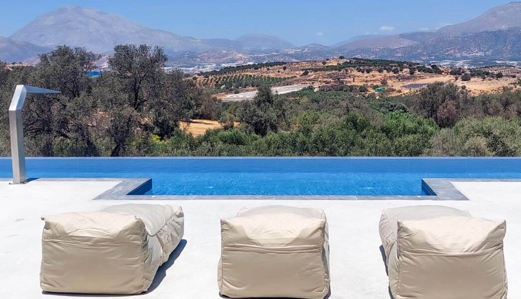 Marnos Green Superior Villas