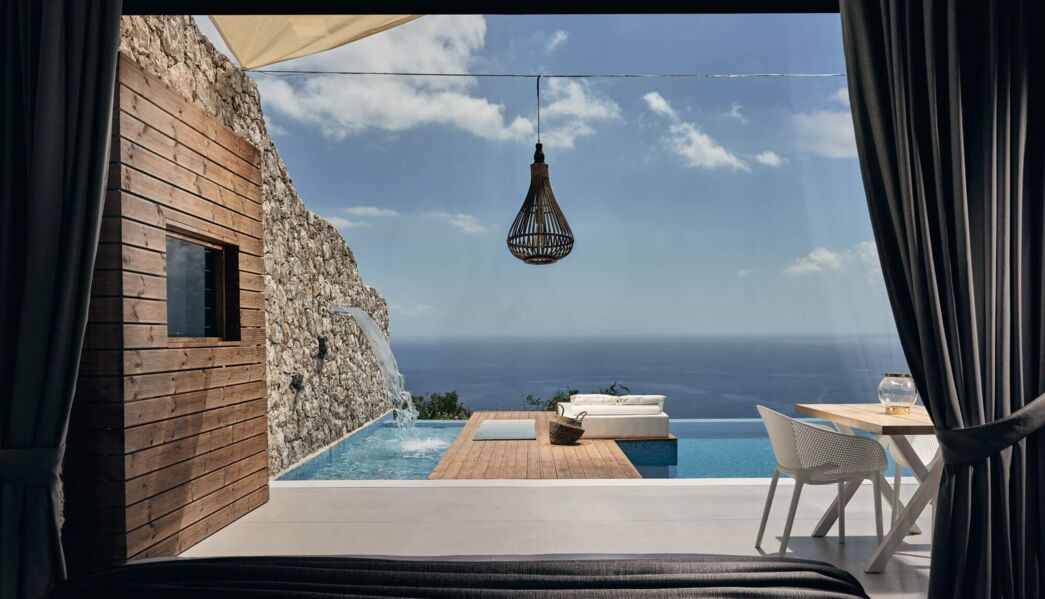 Emerald Cave Suite