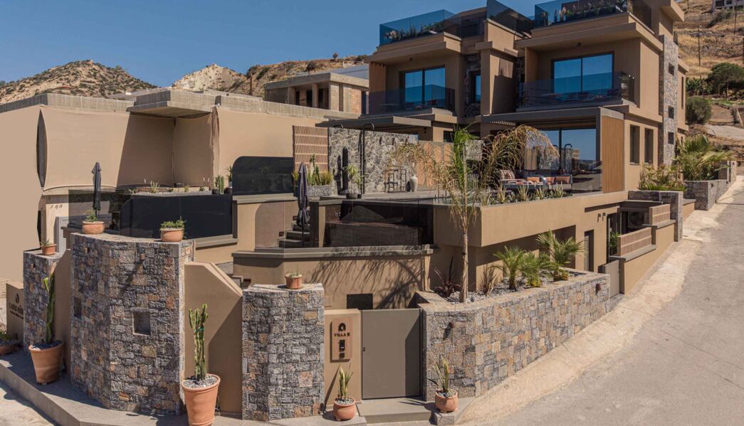 Lapis Nera Villa 2