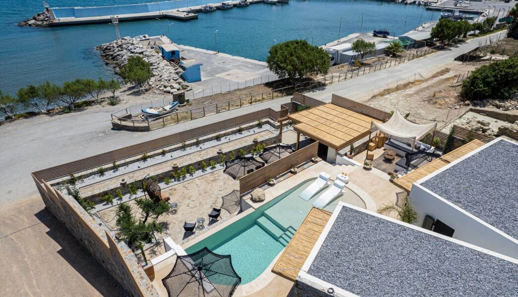 Mnḗmē Two-Bedroom Villa