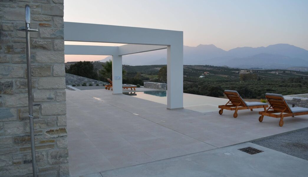 Villa Pela