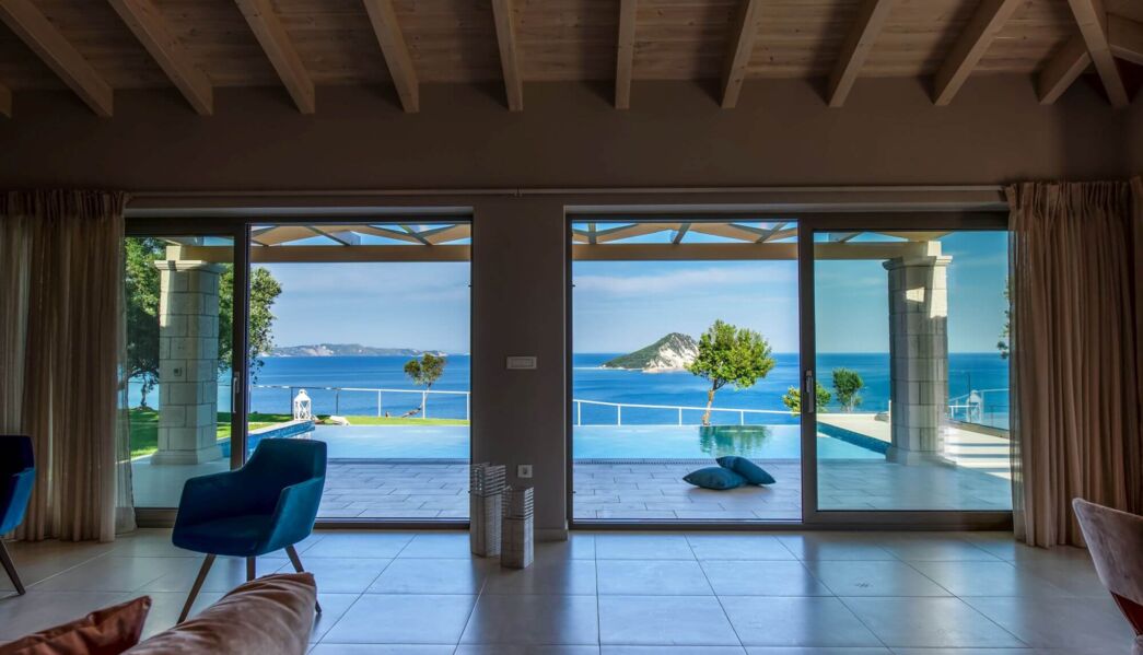 Avra Luxury Villa & Spa