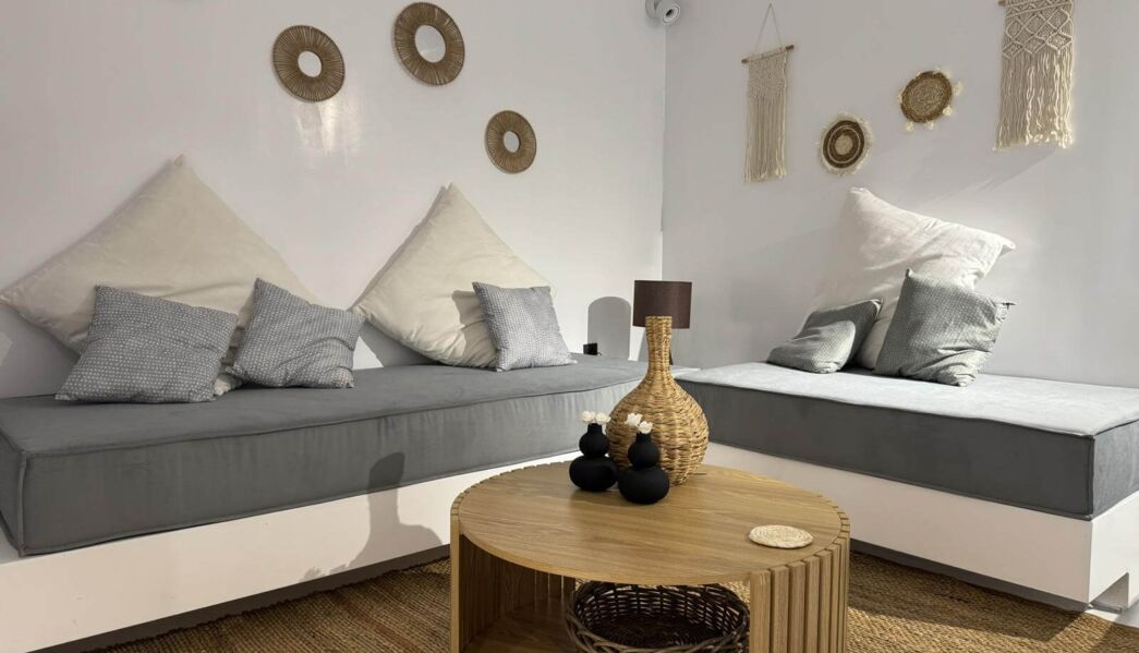 LA Soleil Luxury Villa