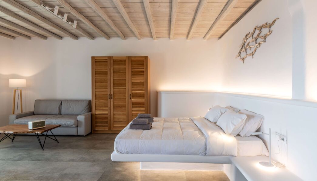 Mykonos Divino 4