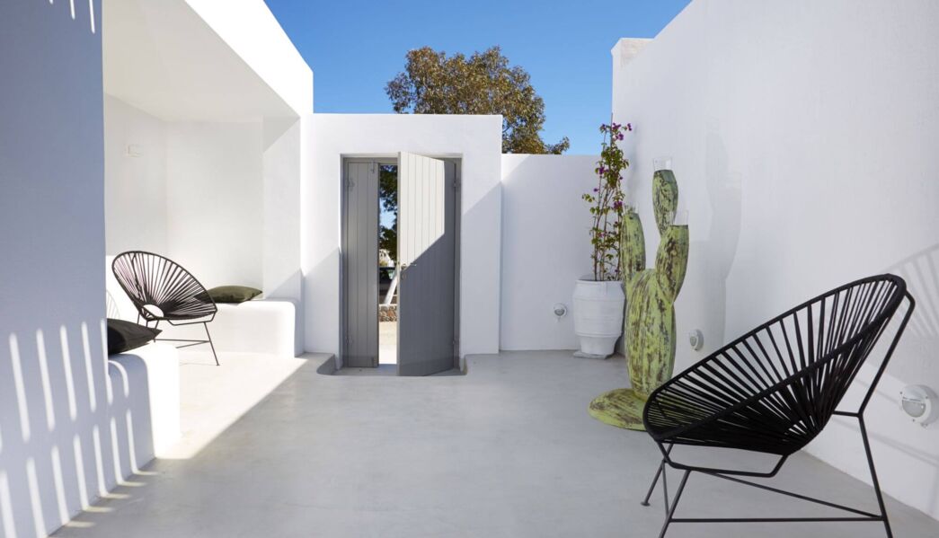 Eolia Kamari Villa