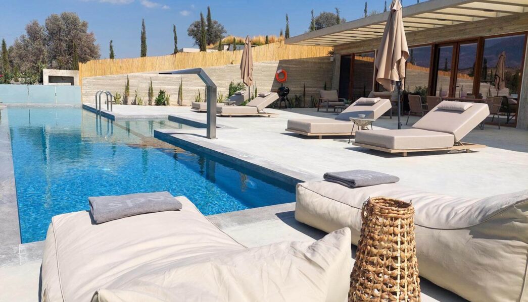 Marnos Green Superior Villas