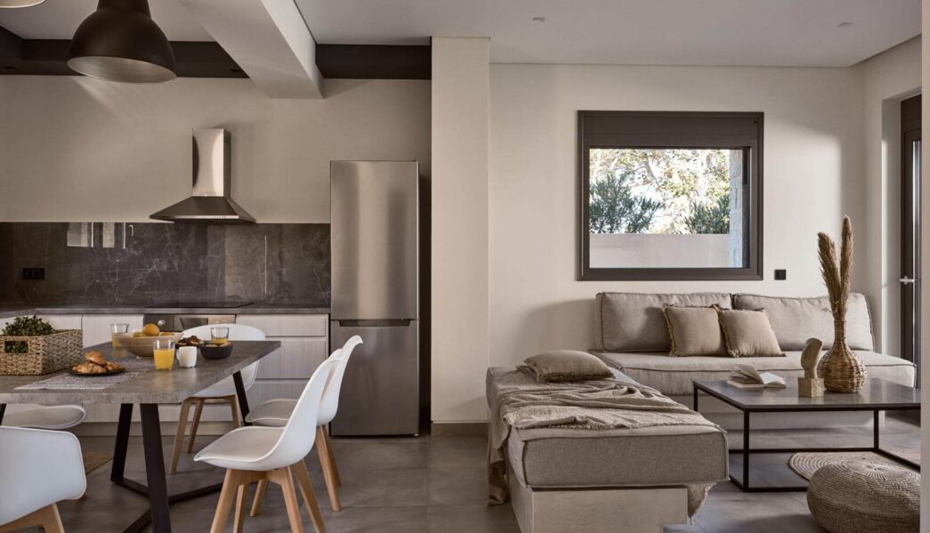 LA Lune Sea Side Villa