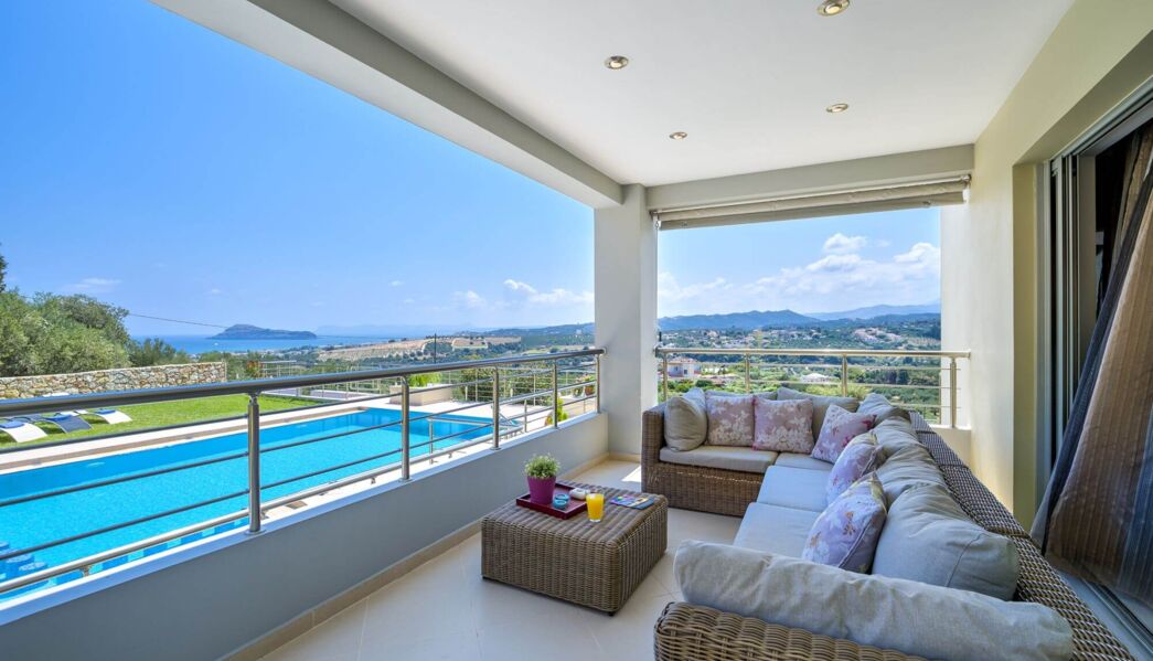 Villa in Gerani