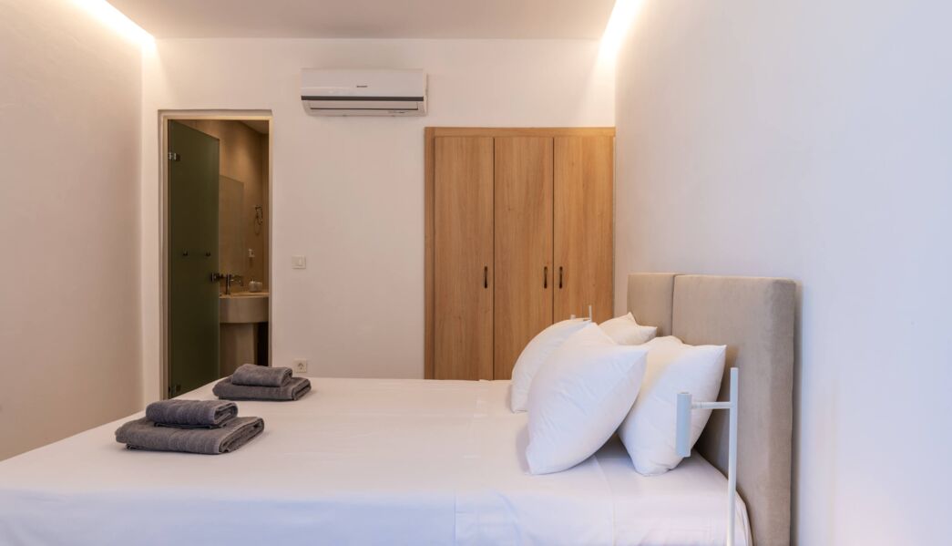 Mykonos Divino 5