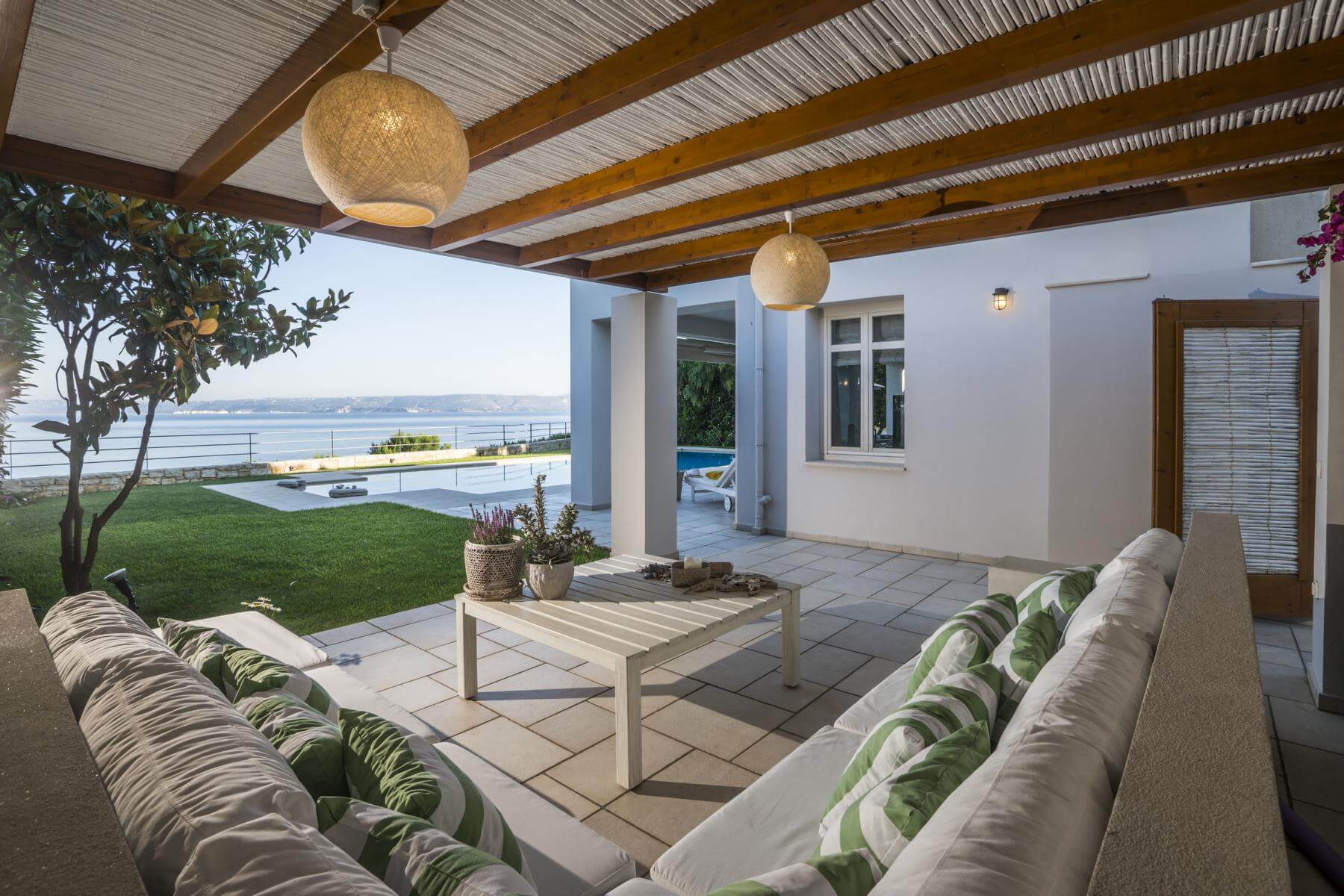 Luxusvilla auf Kreta mit privatem Pool und einzigartigem Ausblick ...
