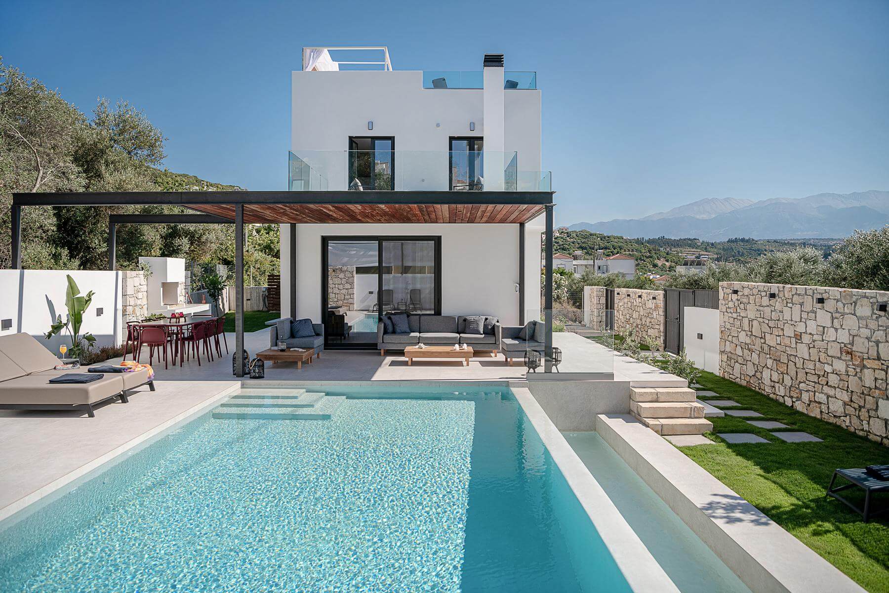Villa Avrilia auf Kreta mit privatem Pool buchen - VILLTRAVEL ...