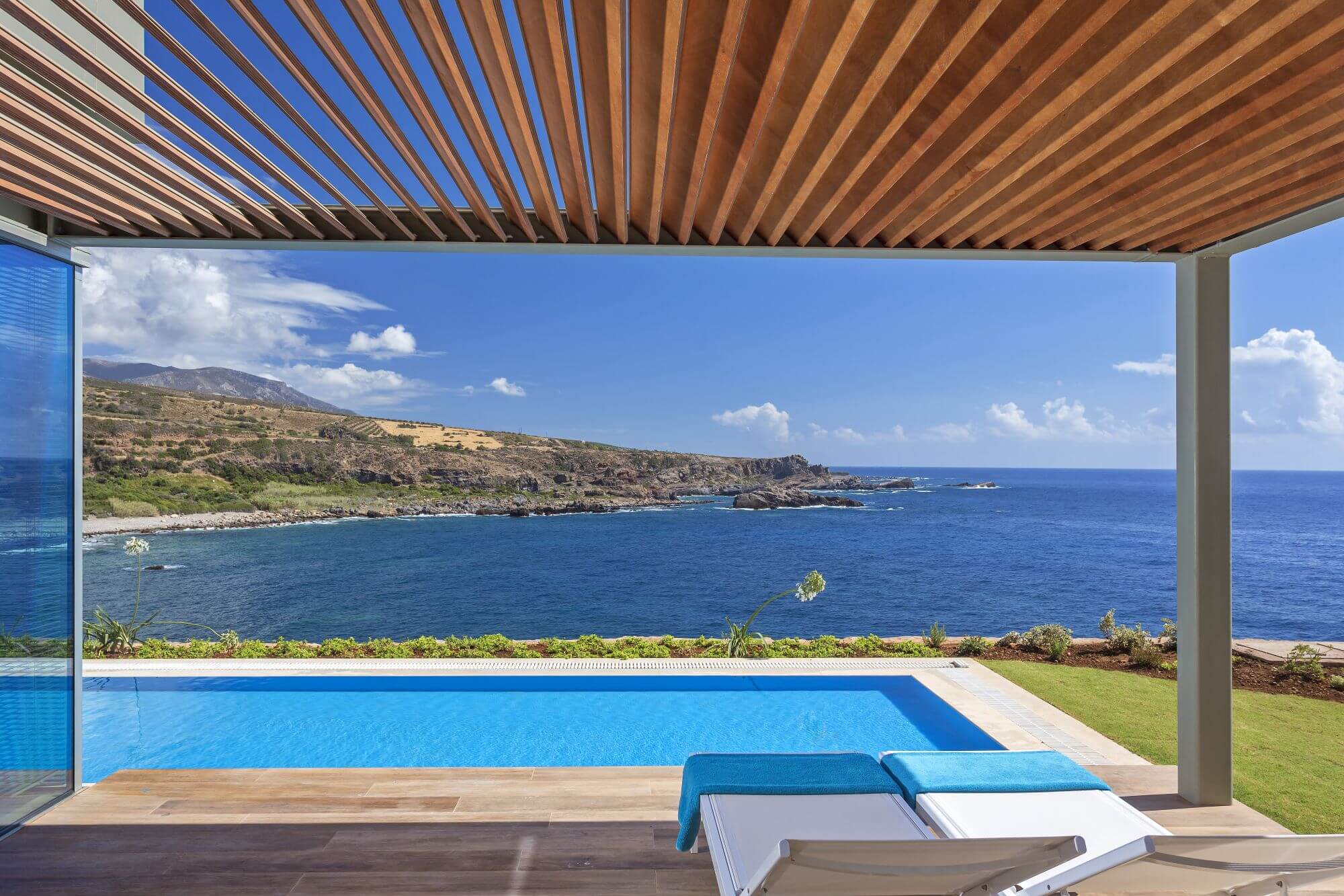 Luxusvilla auf Kreta in Strandnähe mit Pool buchen - VILLTRAVEL ...