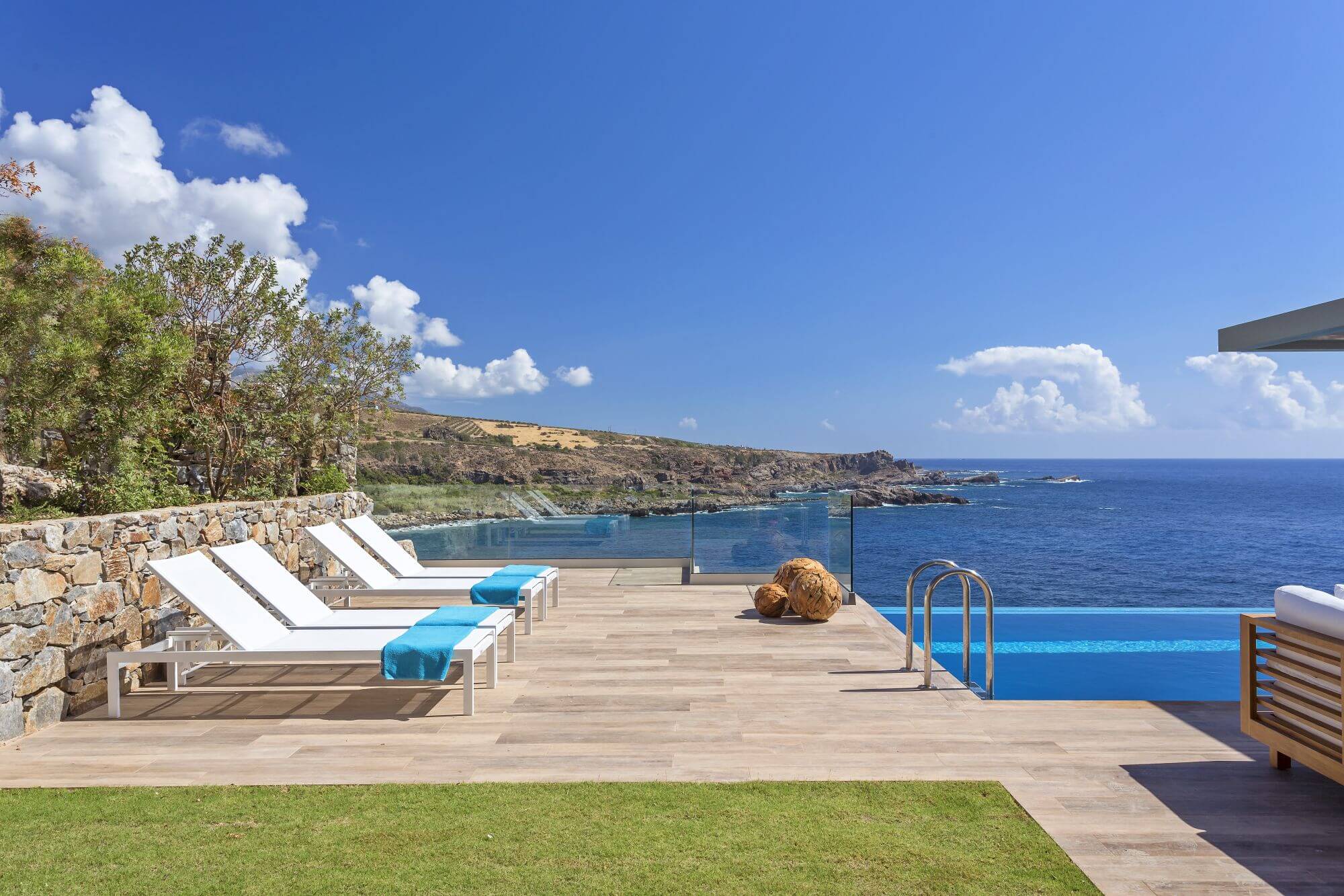 Luxusvilla auf Kreta in Strandnähe mit Pool buchen - VILLTRAVEL ...